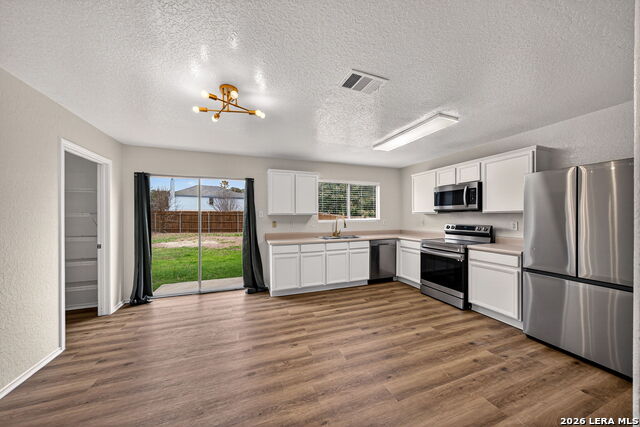 Image 16 of 32 For 9007 Tezel Point