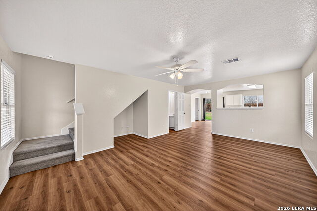 Image 7 of 32 For 9007 Tezel Point