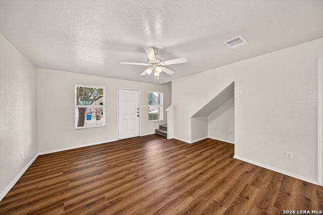 Image 9 of 32 For 9007 Tezel Point