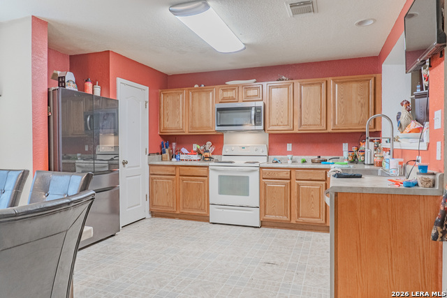 Image 13 of 31 For 11211 Ancient Coach