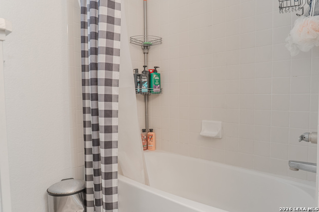 Image 28 of 31 For 11211 Ancient Coach