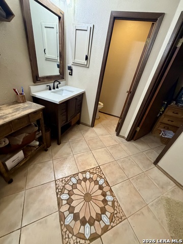 Image 10 of 30 For 5831 Sky Country