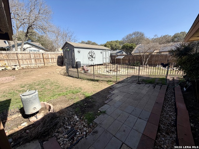 Image 12 of 30 For 5831 Sky Country