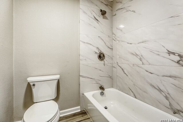 Image 16 of 27 For 8033 New Braunfels N # 100a