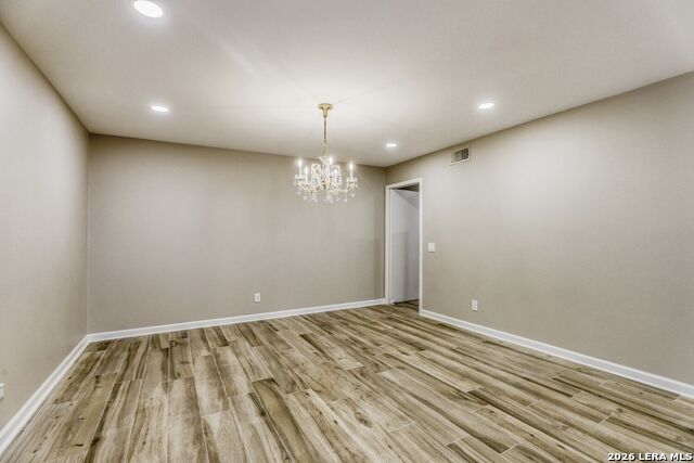 Image 23 of 27 For 8033 New Braunfels N # 100a