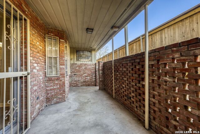 Image 27 of 27 For 8033 New Braunfels N # 100a