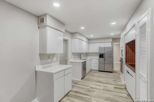 Image 9 of 27 For 8033 New Braunfels N # 100a