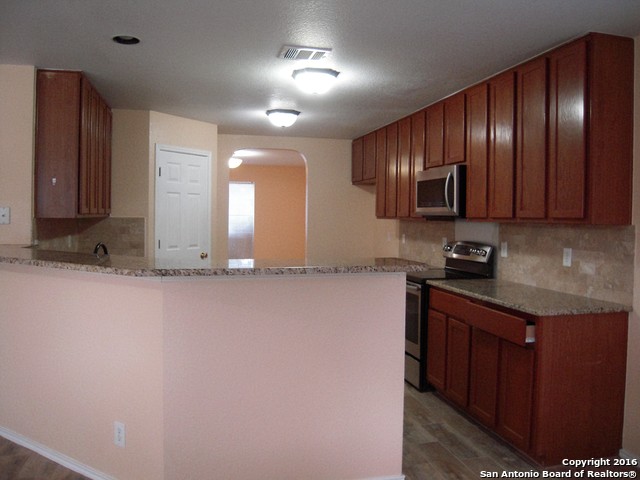 Image 10 of 25 For 4223 Whitney Green