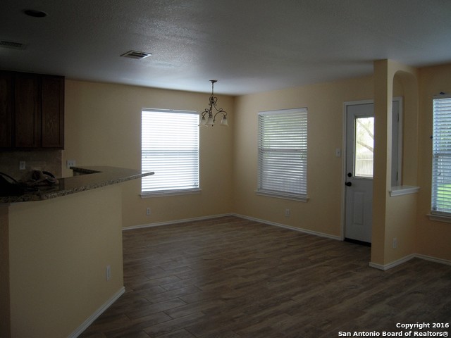 Image 9 of 25 For 4223 Whitney Green