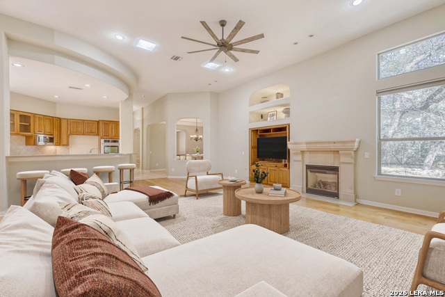 Image 4 of 25 For 34 Roseheart