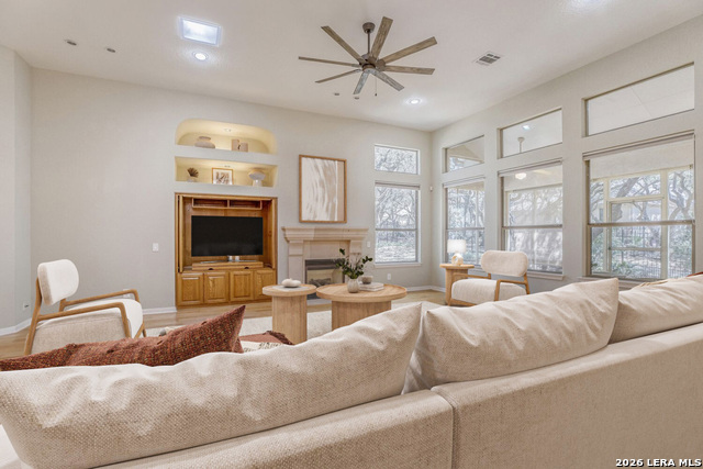 Image 5 of 25 For 34 Roseheart