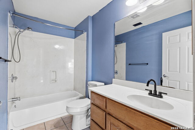 Image 18 of 26 For 2104 Geneva  