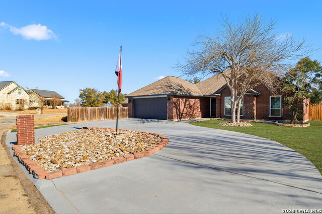 Image 3 of 26 For 2104 Geneva  