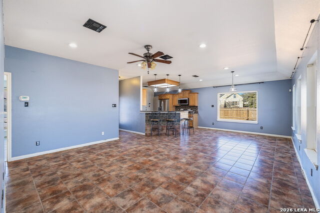 Image 5 of 26 For 2104 Geneva  