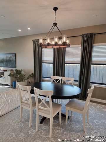 Image 25 of 28 For 511 Woodlawn Avenue E