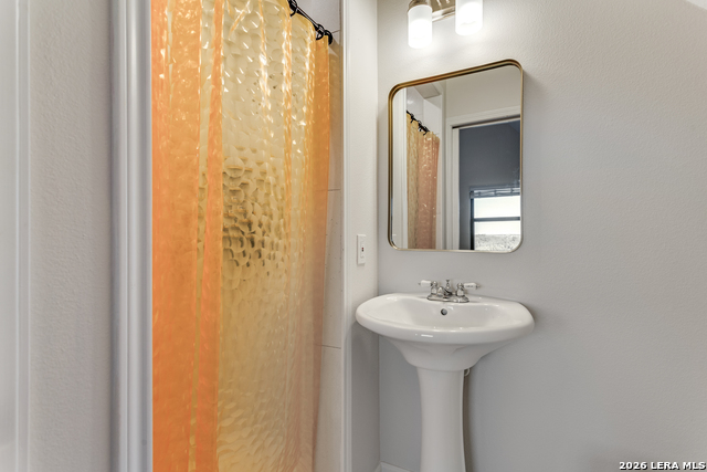 Image 18 of 45 For 24810 Broken Trail