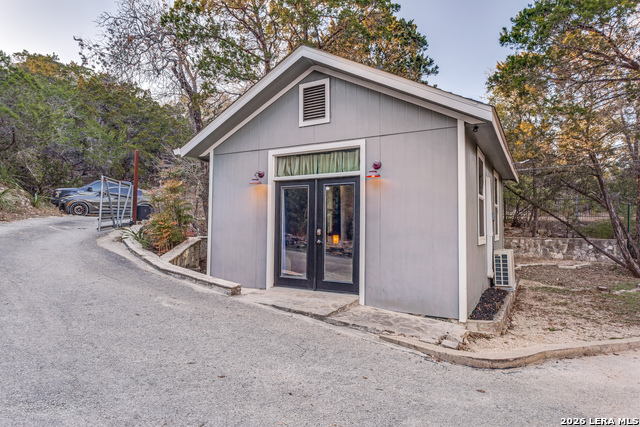 Image 33 of 45 For 24810 Broken Trail