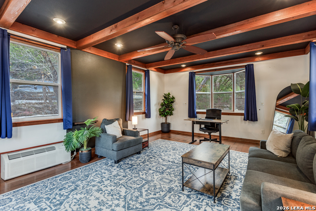 Image 36 of 45 For 24810 Broken Trail