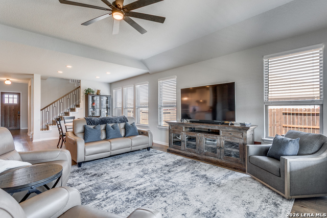 Image 15 of 35 For 664 Colt  