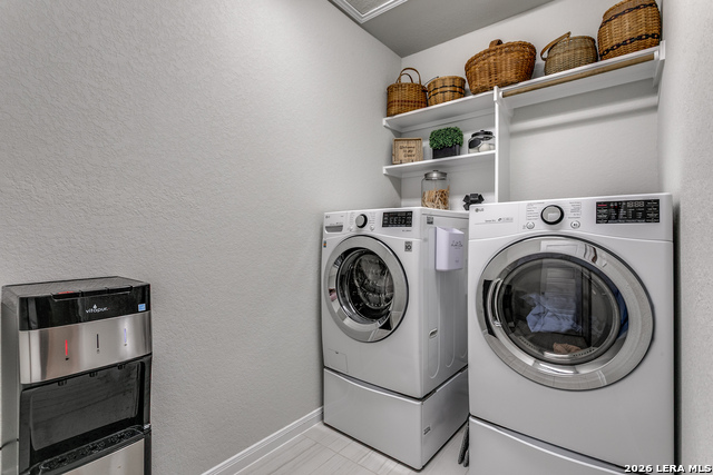 Image 21 of 35 For 664 Colt  