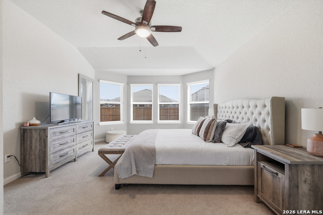 Listing photo id 11 for 3016 Toscana