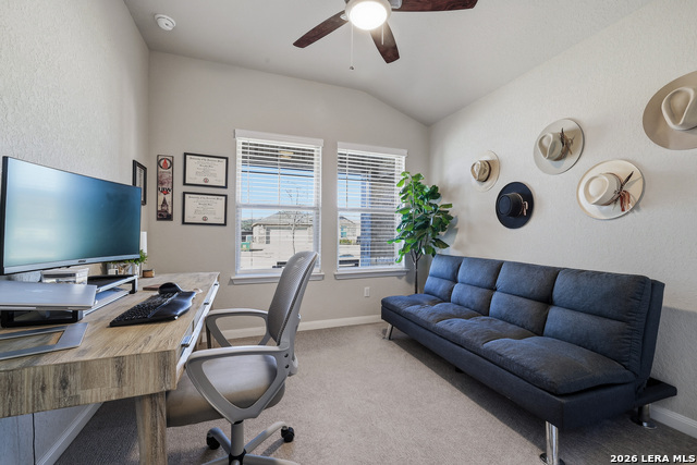 Listing photo id 16 for 3016 Toscana