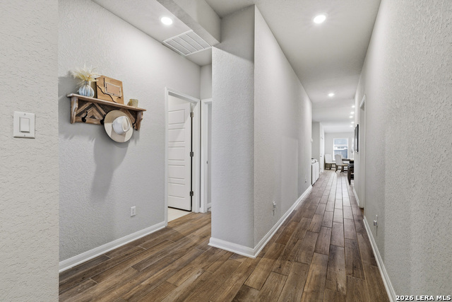 Listing photo id 0 for 3016 Toscana