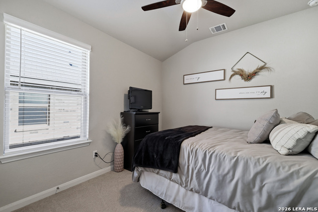 Listing photo id 18 for 3016 Toscana