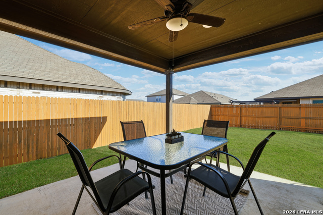 Listing photo id 20 for 3016 Toscana