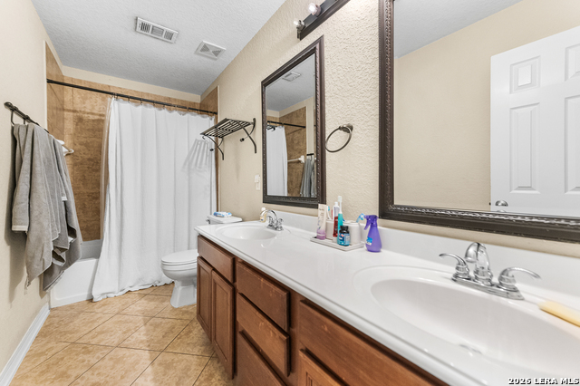 Image 20 of 22 For 2419 Cortona Mist