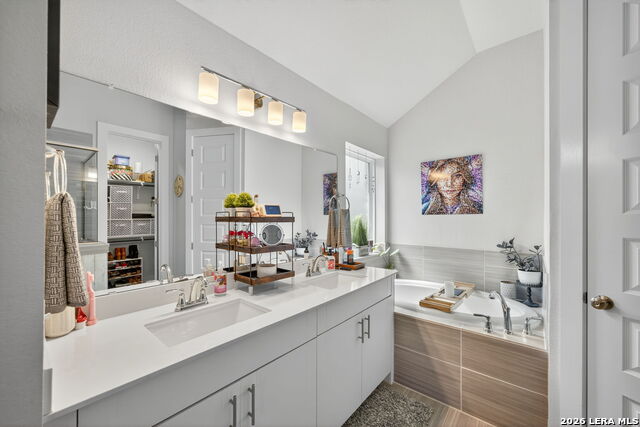 Image 20 of 27 For 2227 Quince Ave