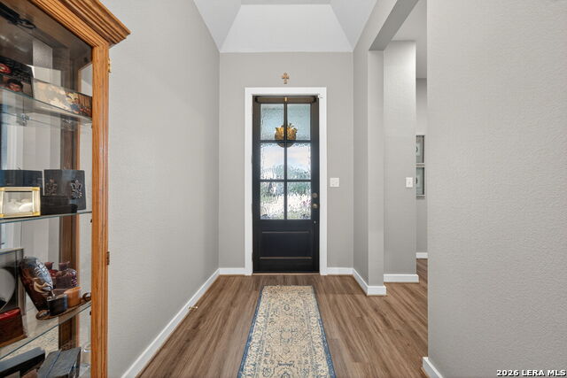 Image 5 of 27 For 2227 Quince Ave