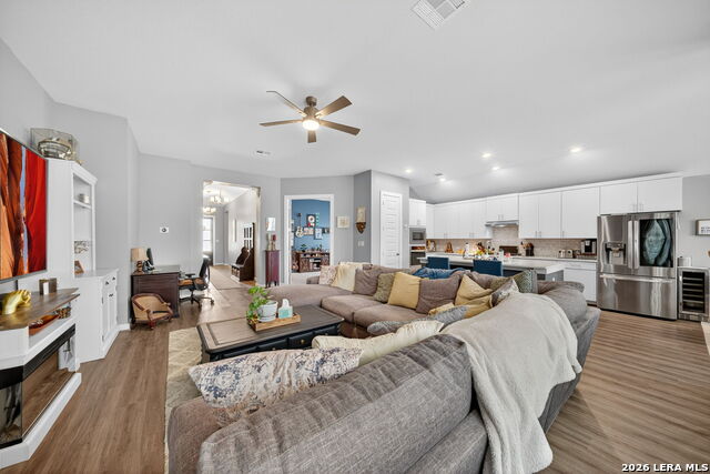 Image 6 of 27 For 2227 Quince Ave