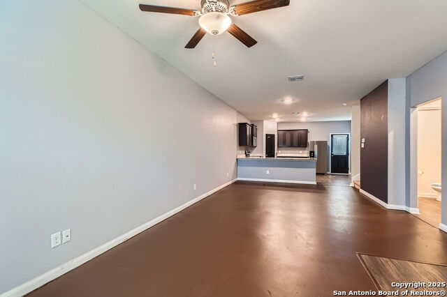 Image 10 of 31 For 11846 Latour Vly