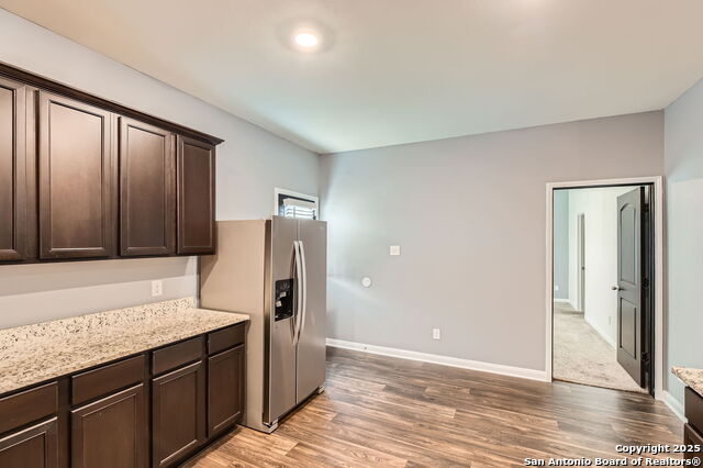 Image 12 of 31 For 11846 Latour Vly