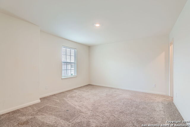 Image 23 of 31 For 11846 Latour Vly