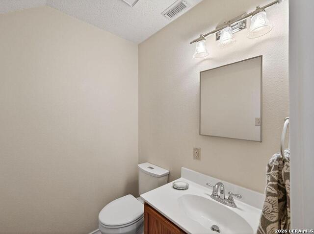 Image 23 of 30 For 2566 Ashley Oak