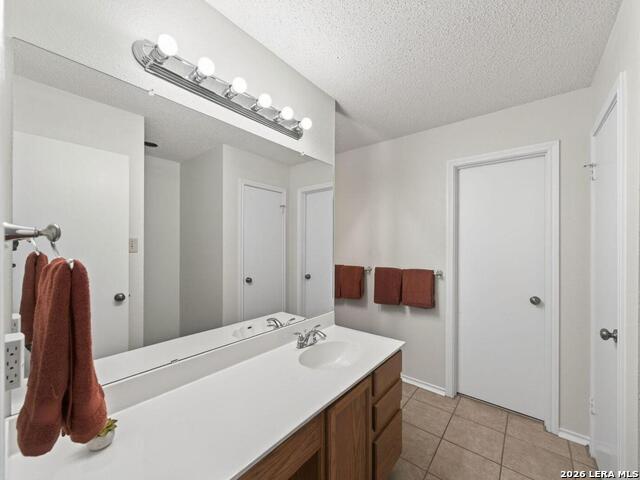 Image 27 of 30 For 2566 Ashley Oak