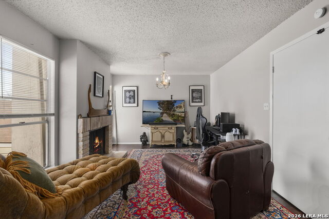 Image 12 of 37 For 1324 Klondike