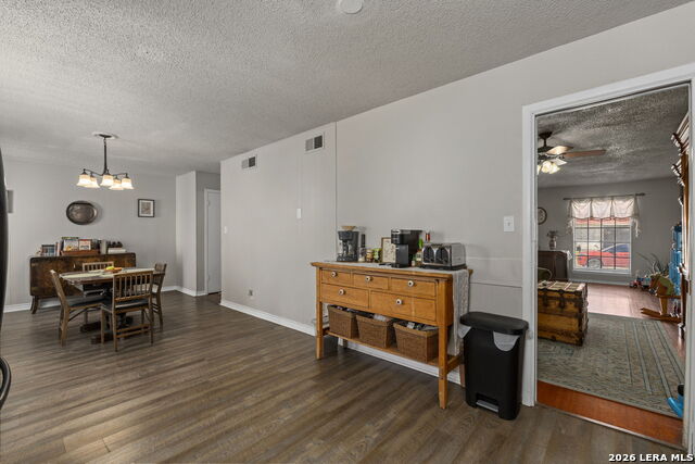 Image 22 of 37 For 1324 Klondike