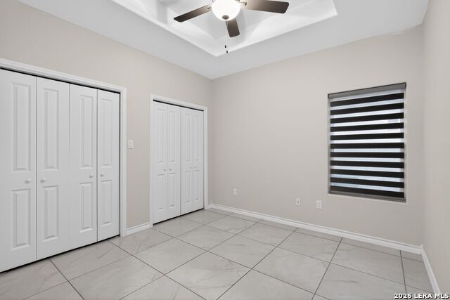 Image 24 of 30 For 411 John Irving