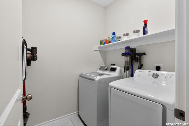 Image 25 of 30 For 411 John Irving