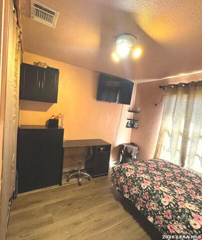 Image 8 of 13 For 2814 Mosscircle Dr.