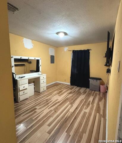 Image 9 of 13 For 2814 Mosscircle Dr.