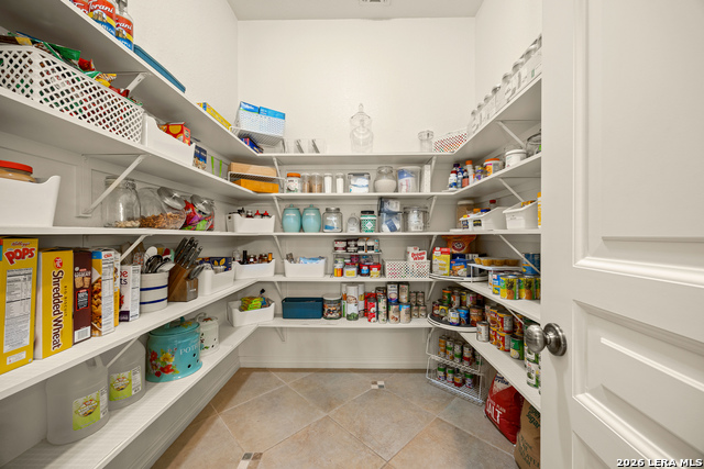 Image 22 of 70 For 10511 Teich Loop