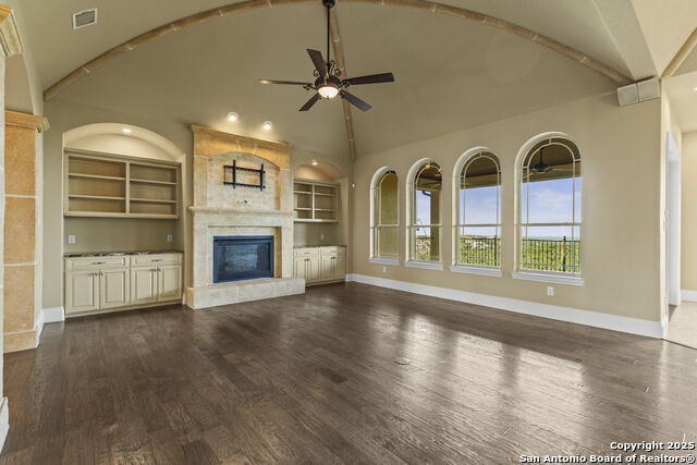 Image 15 of 64 For 8514 Terra Mont