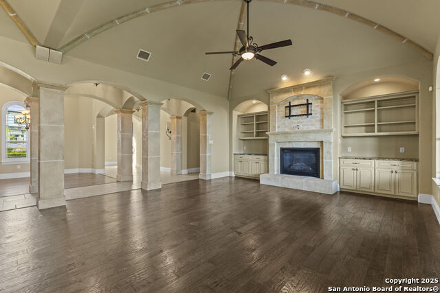 Image 17 of 64 For 8514 Terra Mont