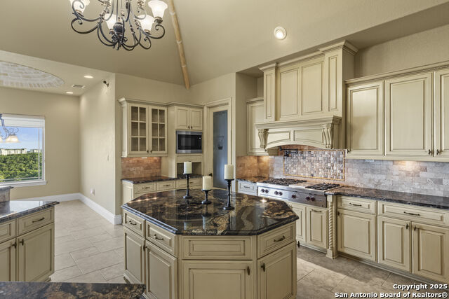 Image 21 of 64 For 8514 Terra Mont