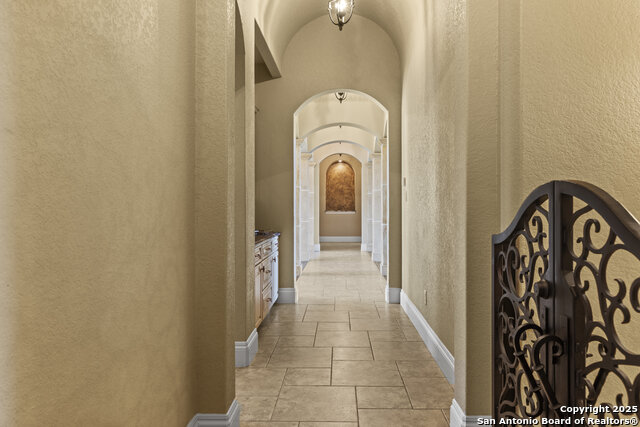 Image 42 of 64 For 8514 Terra Mont