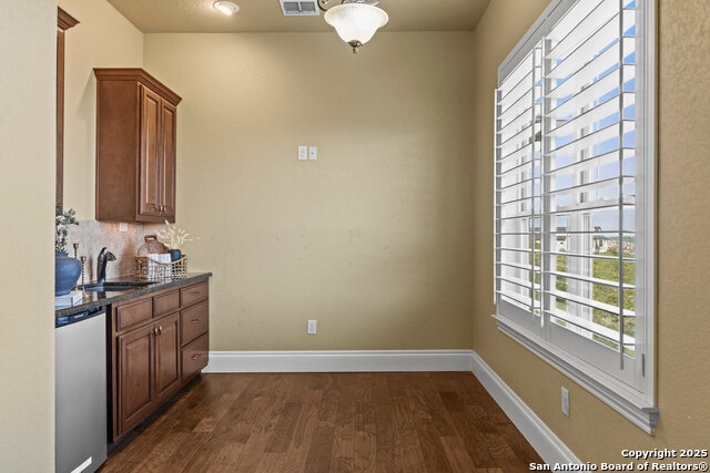 Image 45 of 64 For 8514 Terra Mont